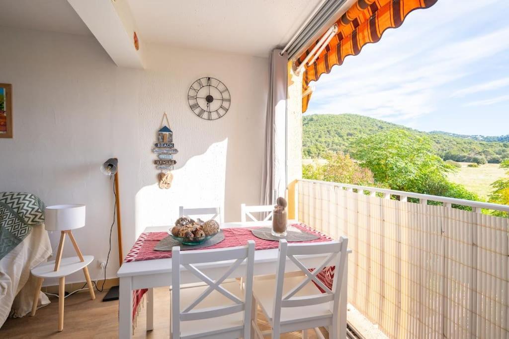 Charmant A 600 M Des Plages Proche Des Commerces Lesclesdenicole Carqueiranne Extérieur photo